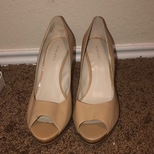 Nine West peep toe pumps